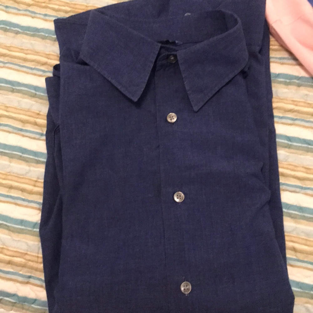 Van Heusen Men’s dress shirt